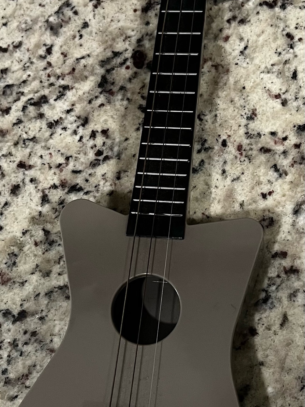 3 string ukulele